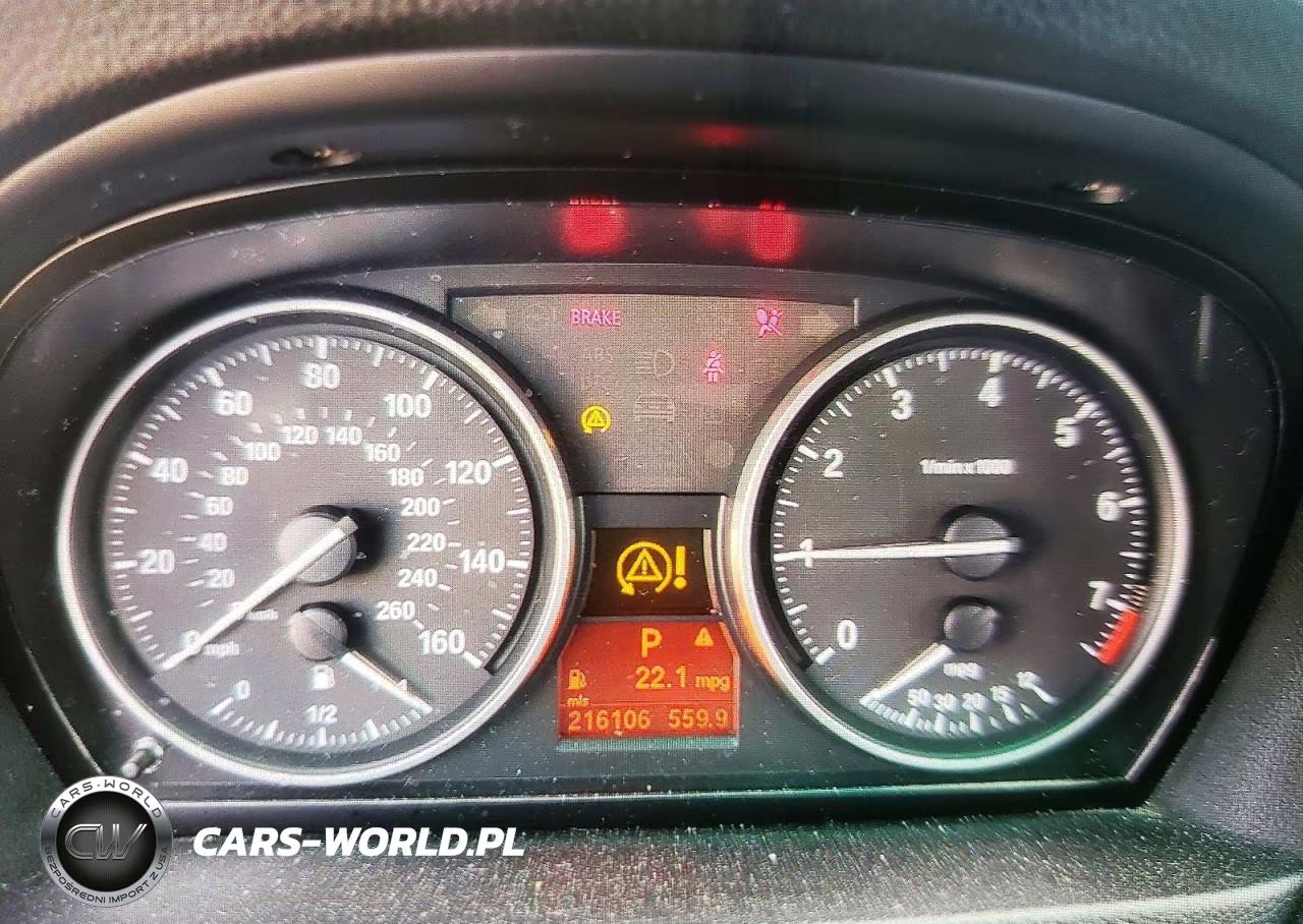 2010 BMW 328 I VIN:WBAPH7G51ANM51490 - 9