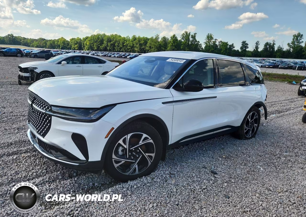 2025 Lincoln Nautilus Premiere – zdjęcie 1 z 13