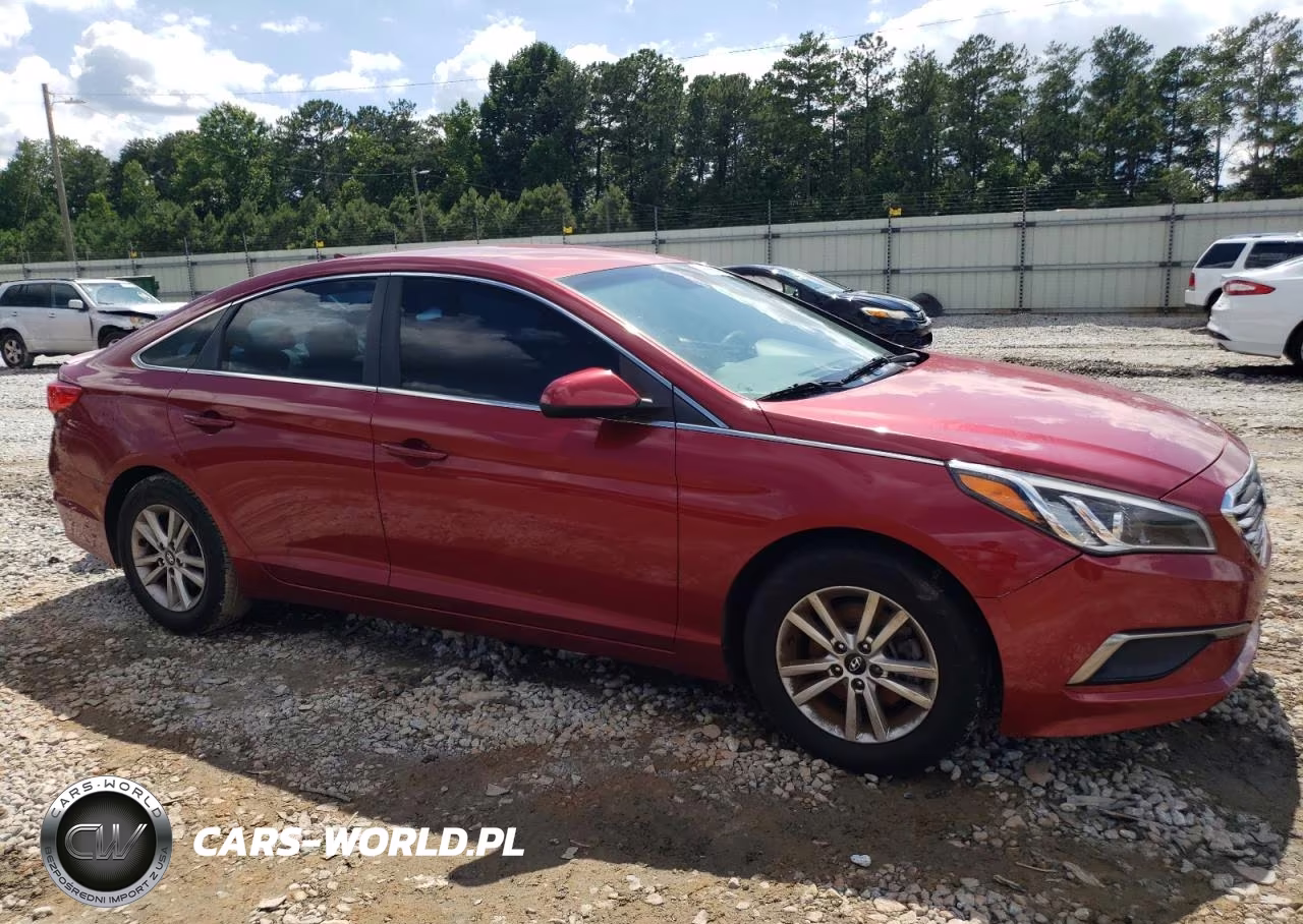 2016 Hyundai Sonata Se VIN:5NPE24AF2GH320427 - 4