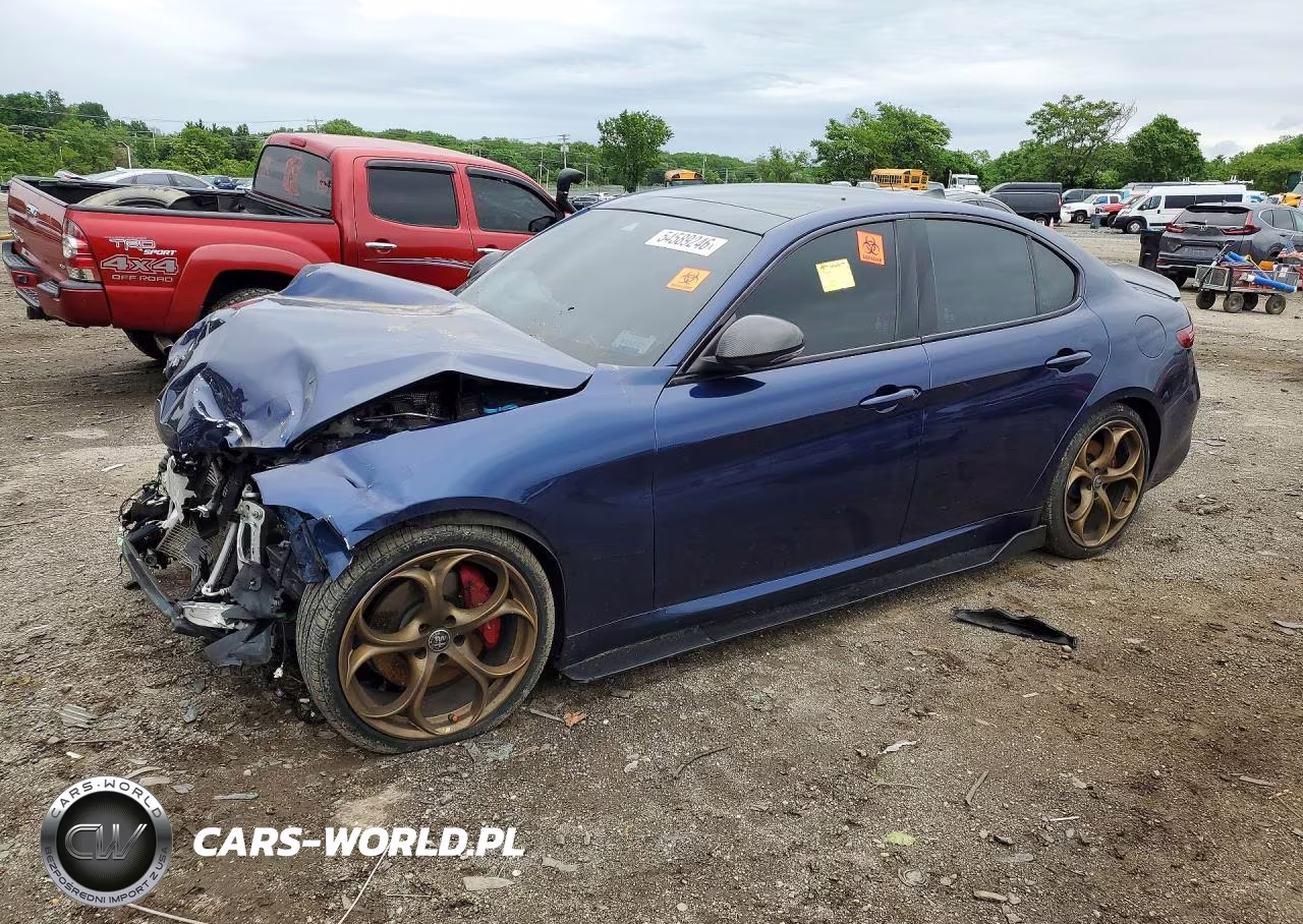 2019 Alfa Romeo Giulia Ti – zdjęcie 1 z 12