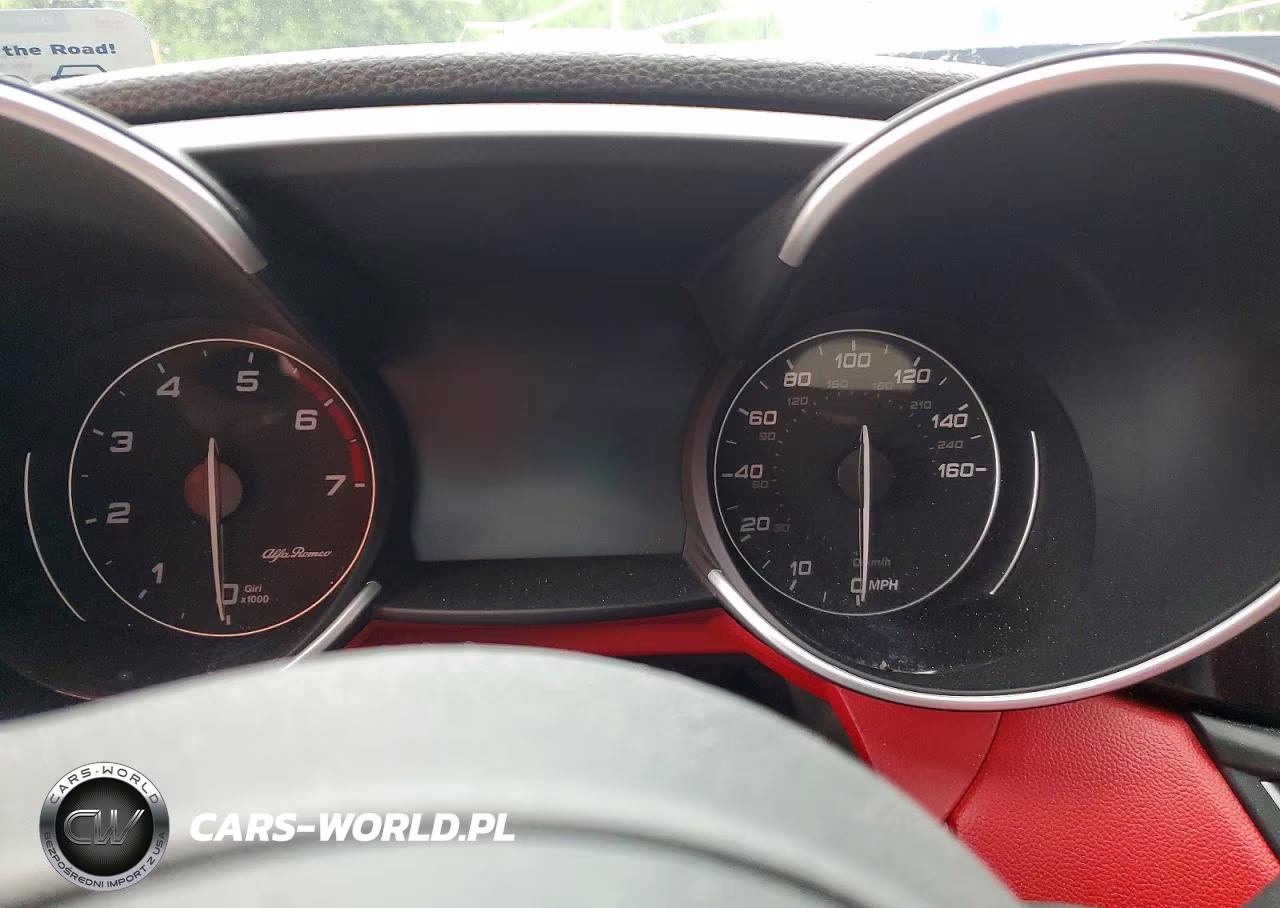 2019 Alfa Romeo Giulia Ti VIN:ZARFANBN4K7616846 - 9