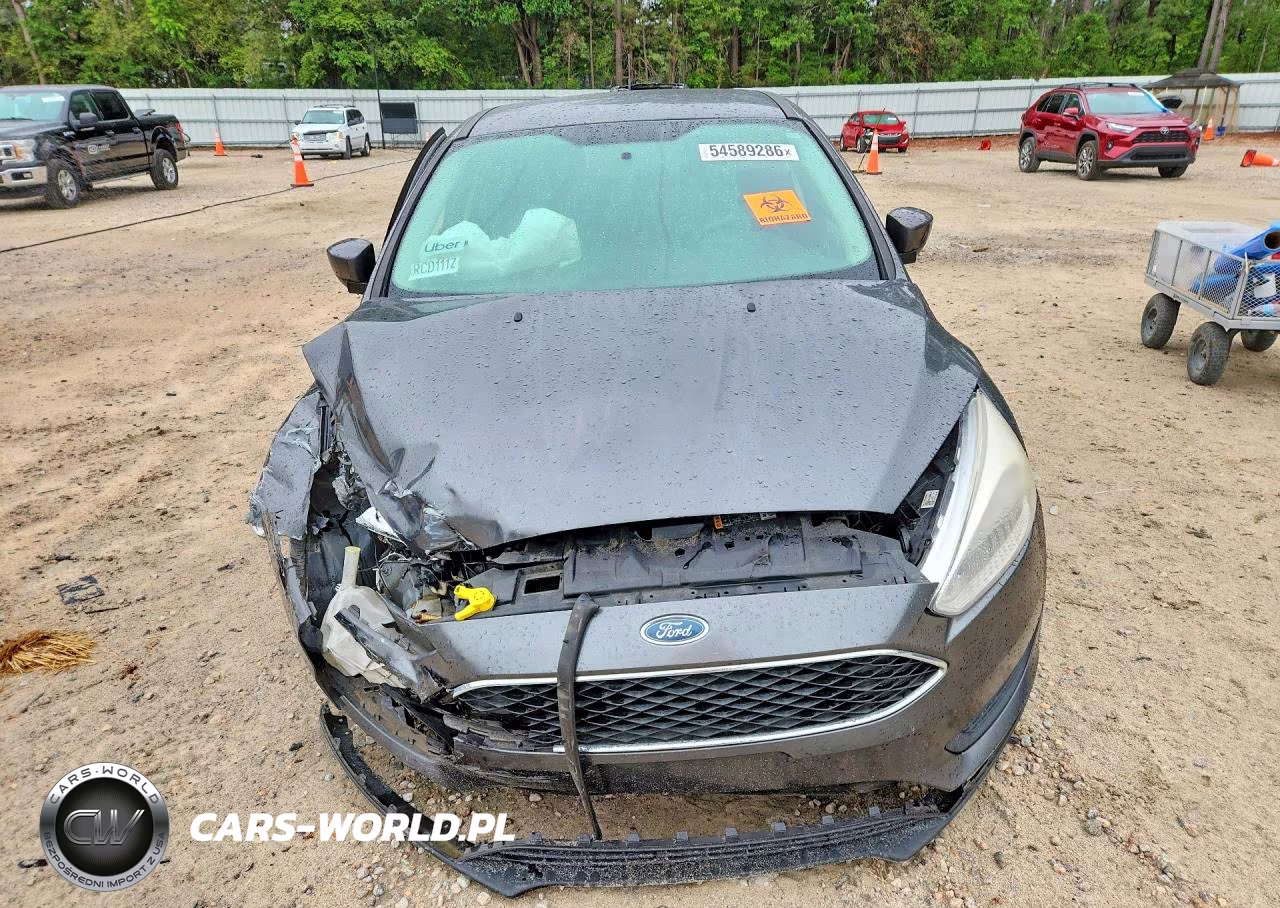 2018 Ford Focus Se VIN:1FADP3K25JL294921 - 5