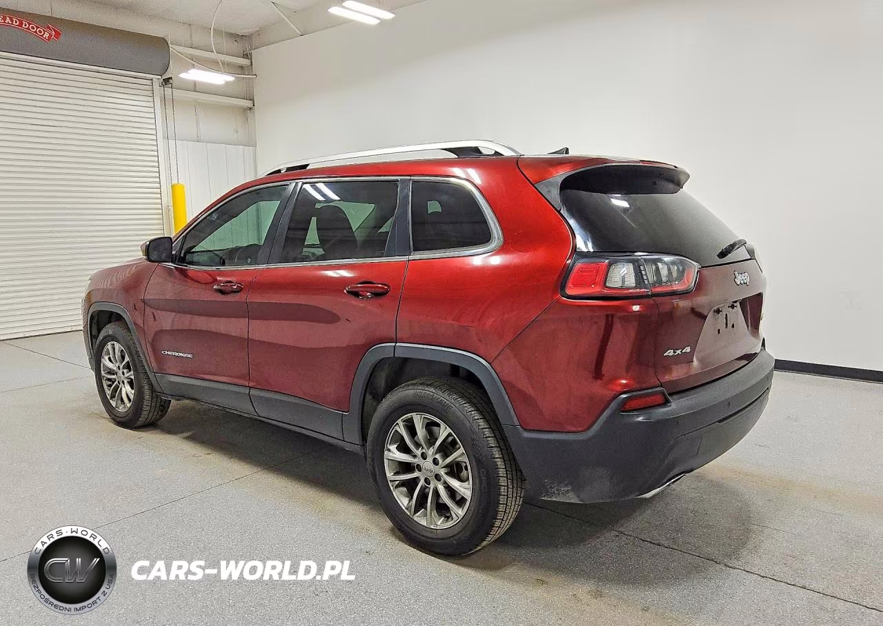 2019 Jeep Cherokee Latitude Plus VIN:1C4PJMLN3KD224384 - 2