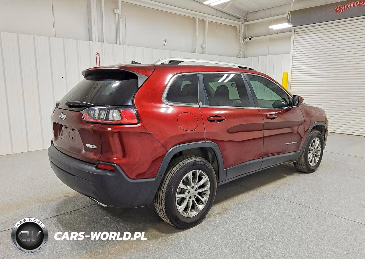 2019 Jeep Cherokee Latitude Plus VIN:1C4PJMLN3KD224384 - 3