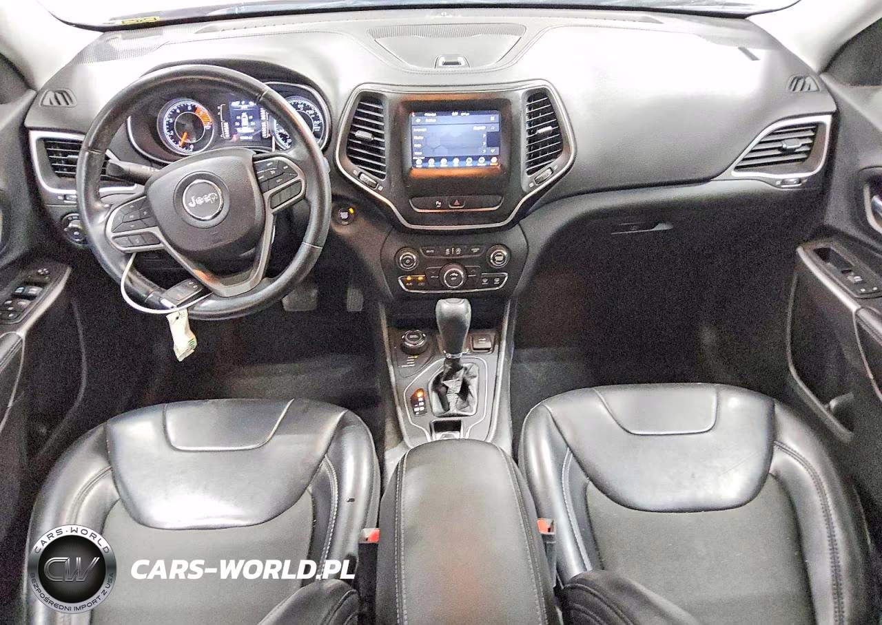 2019 Jeep Cherokee Latitude Plus VIN:1C4PJMLN3KD224384 - 8