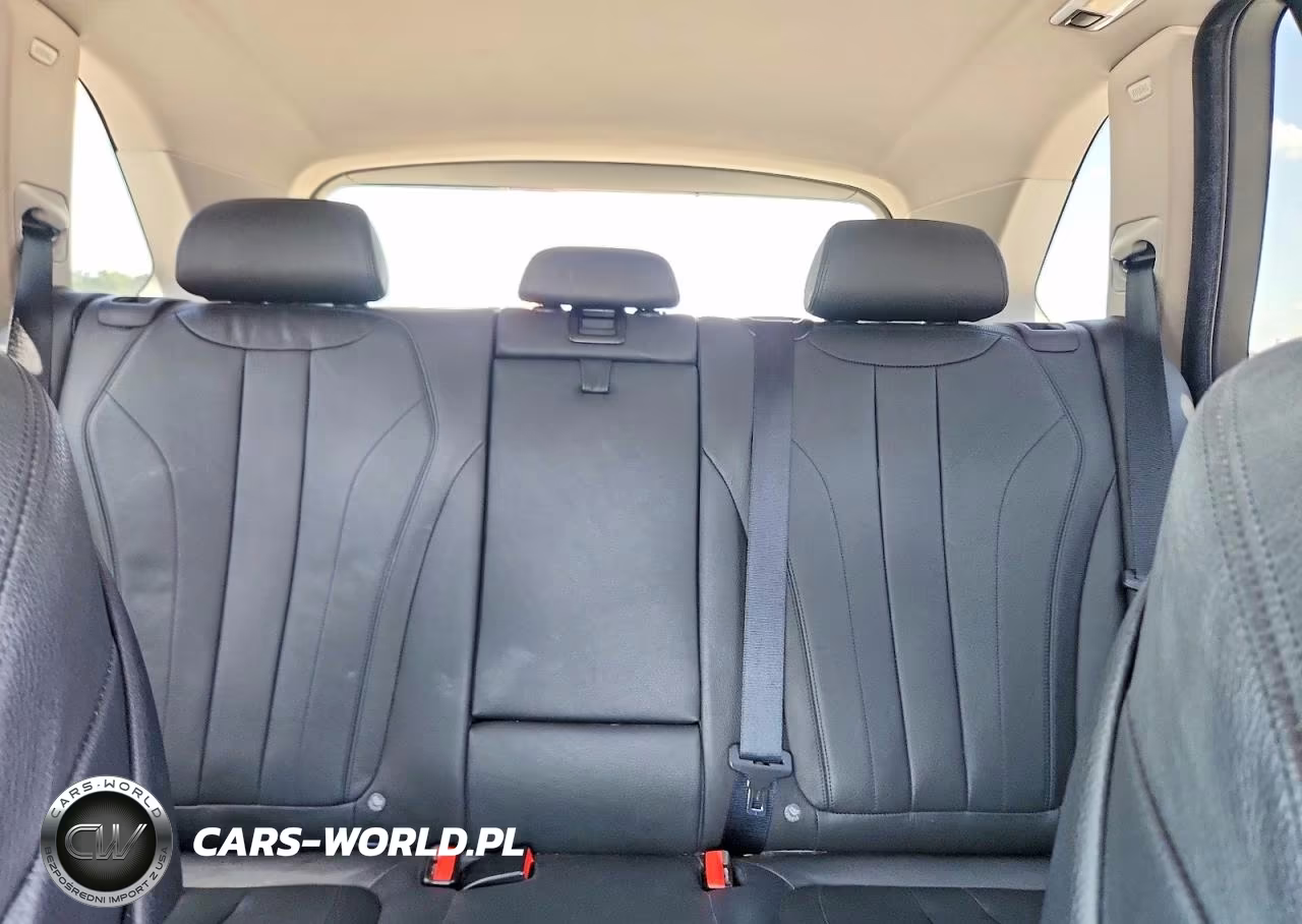2016 BMW X5 xDrive35I VIN:5UXKR0C50G0S89282 - 10