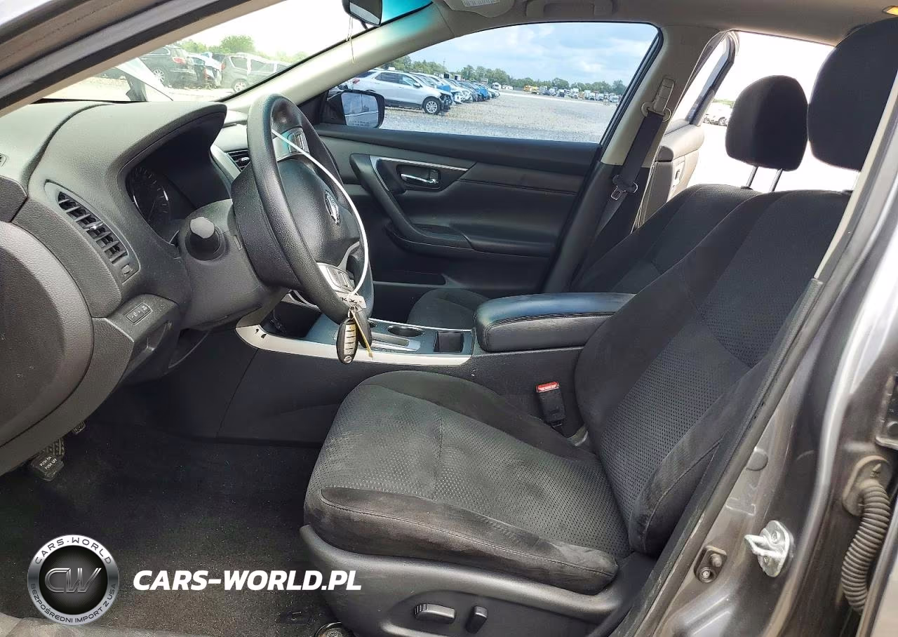 2015 Nissan Altima 2.5 S VIN:1N4AL3APXFC476004 - 7