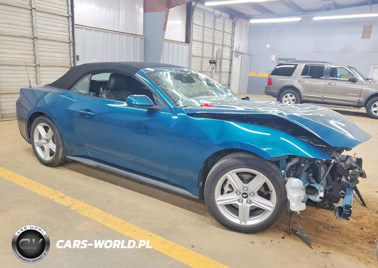 2026 Ford Mustang VIN:1FAGP8UH2T5112272 - 4