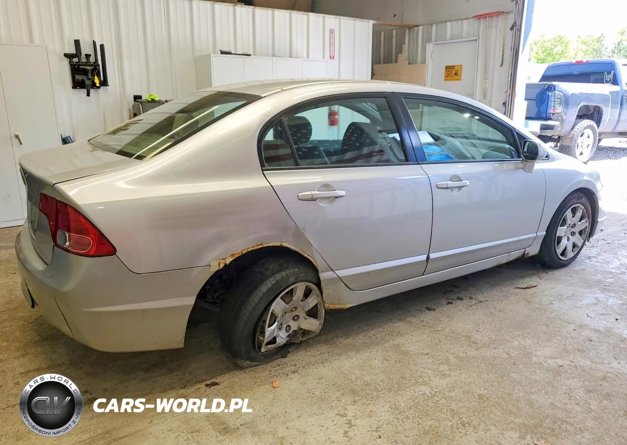 2008 Honda Civic Lx VIN:2HGFA15598H346915 - 3