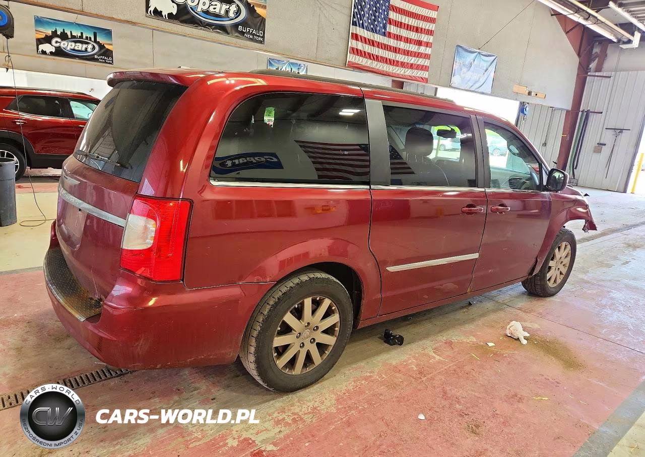 2014 Chrysler Town & Country Touring VIN:2C4RC1BG7ER358689 - 3