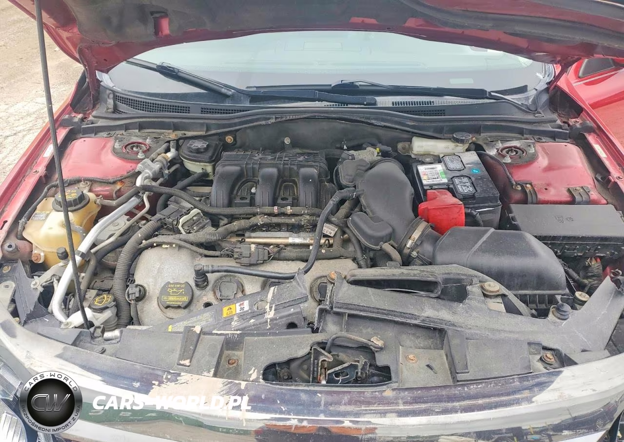 2012 Ford Fusion Sport VIN:3FAHP0KC4CR191194 - 11