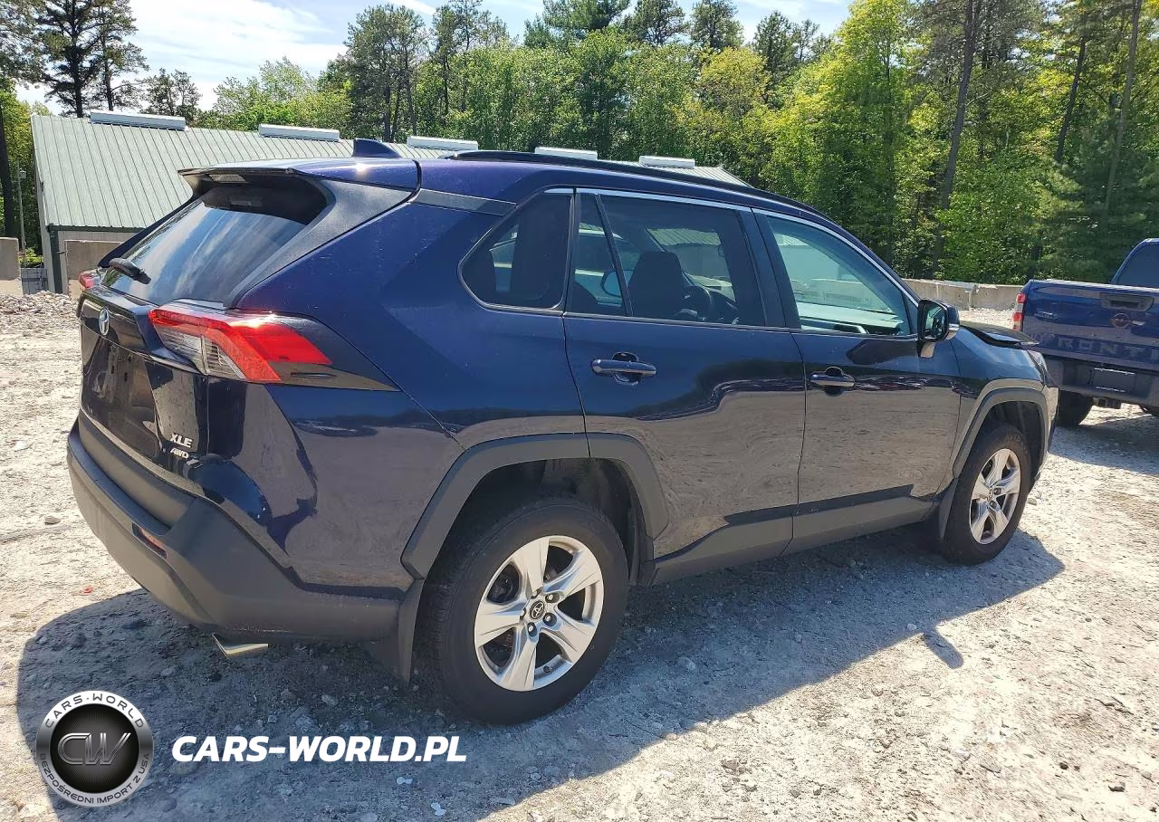 2019 Toyota Rav4 Xle VIN:2T3P1RFV2KC045685 - 3