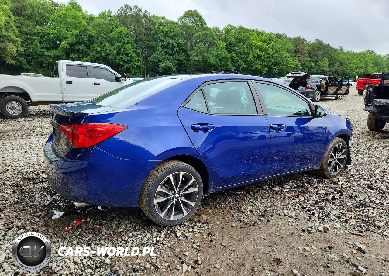 2019 Toyota Corolla Se VIN:2T1BURHE8KC167183 - 3