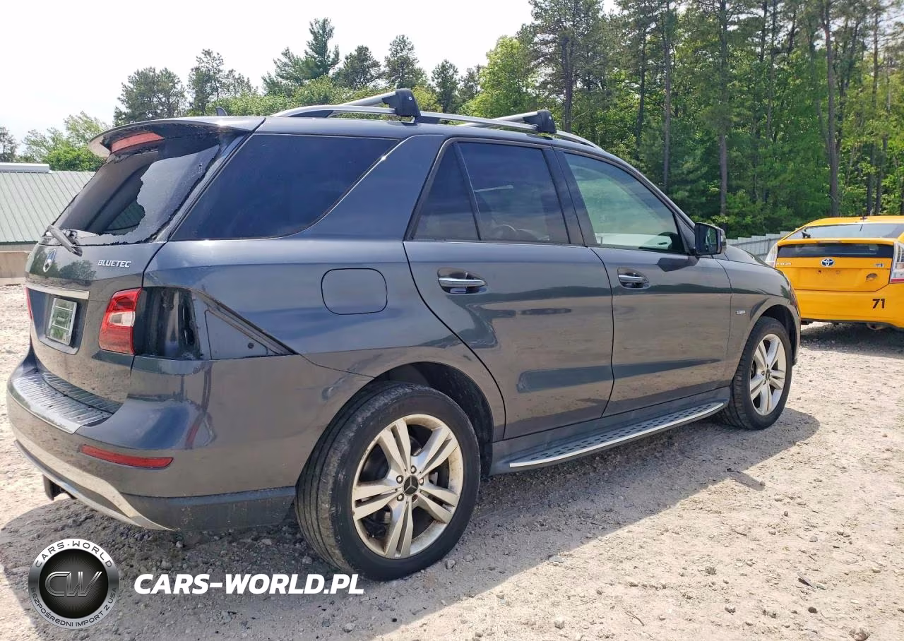 2012 Mercedes-Benz Ml 350 Bluetec VIN:4JGDA2EB6CA016167 - 3