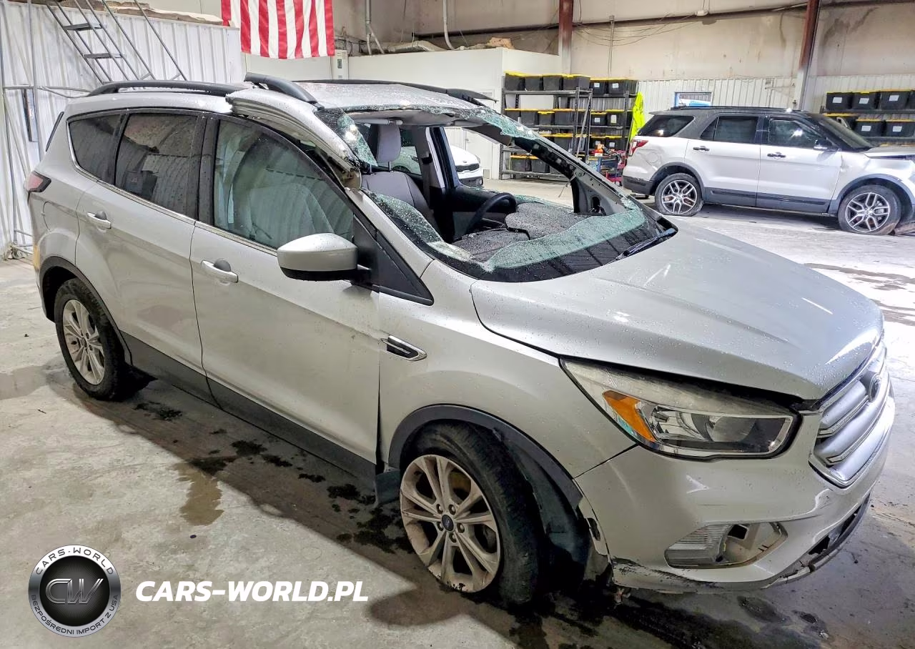 2018 Ford Escape Se VIN:1FMCU0GD4JUD60615 - 4