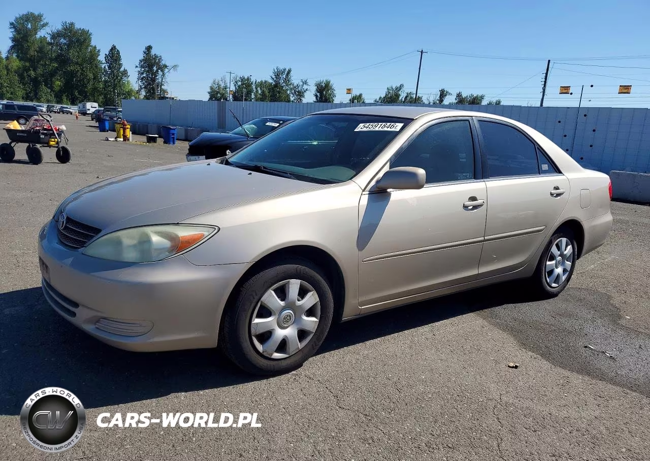 2004 Toyota Camry Le