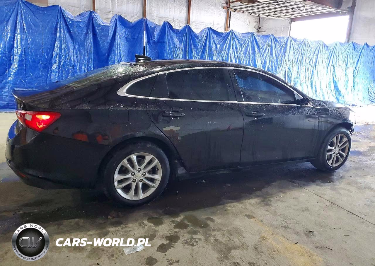 2017 Chevrolet Malibu Lt VIN:1G1ZE5STXHF109872 - 3
