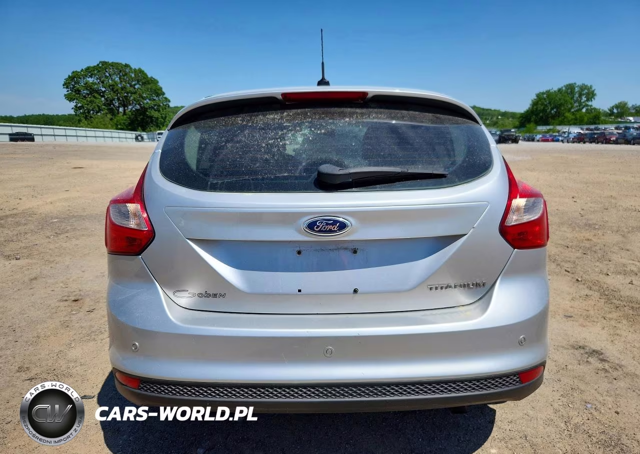 2012 Ford Focus Titanium VIN:1FAHP3N21CL480228 - 6