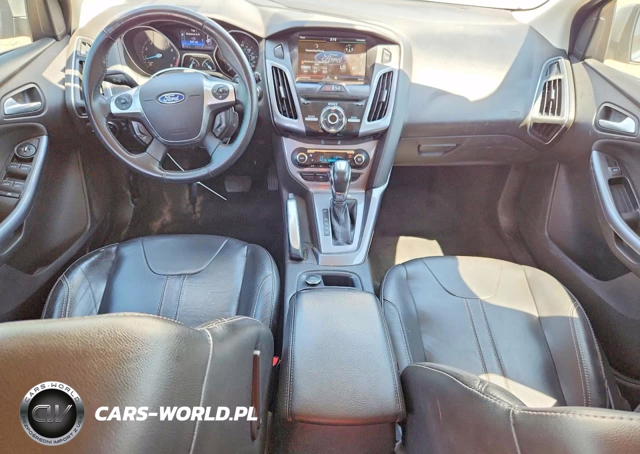 2012 Ford Focus Titanium VIN:1FAHP3N21CL480228 - 8