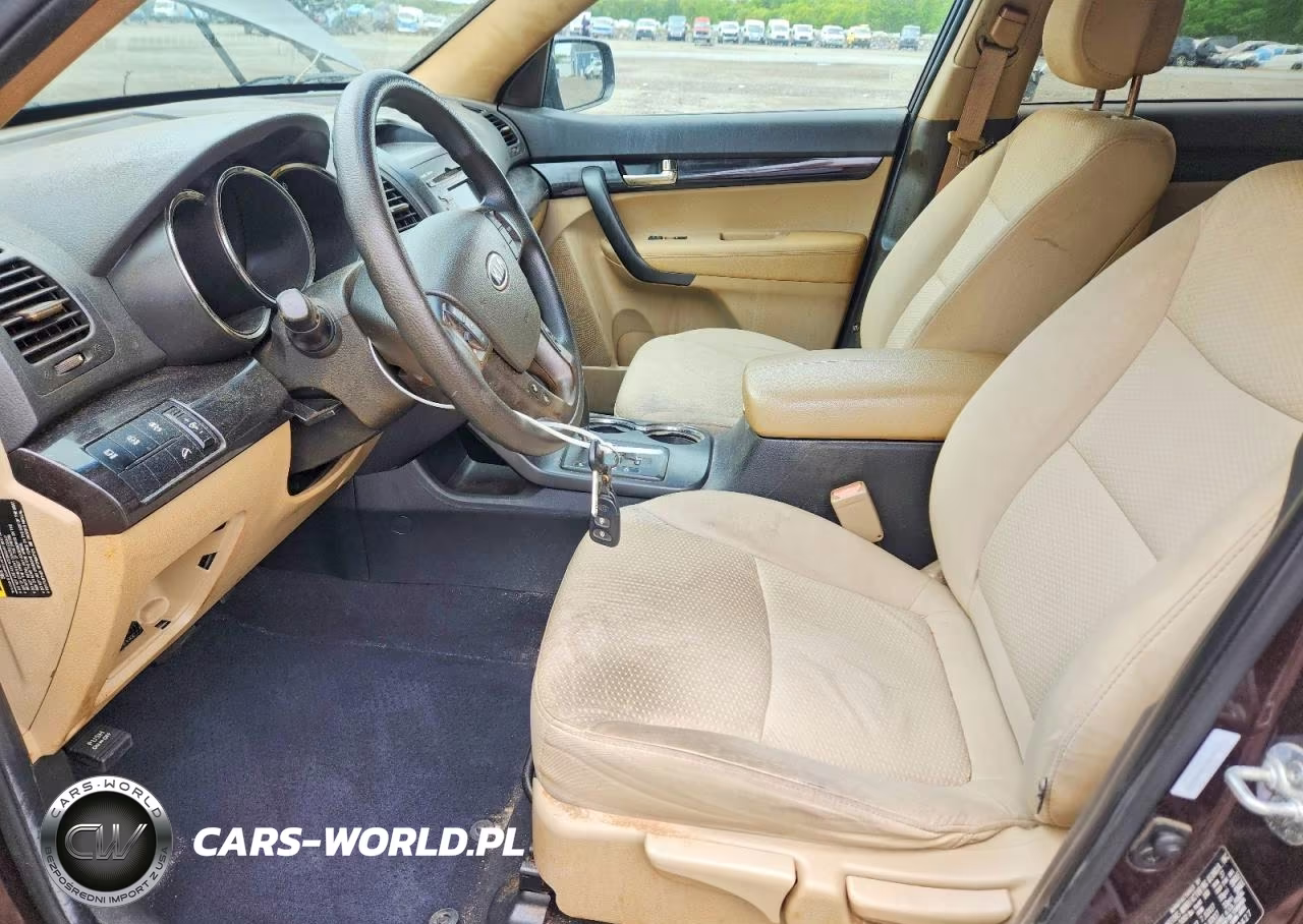 2012 Kia Sorento Lx VIN:5XYKT4A15CG250427 - 7