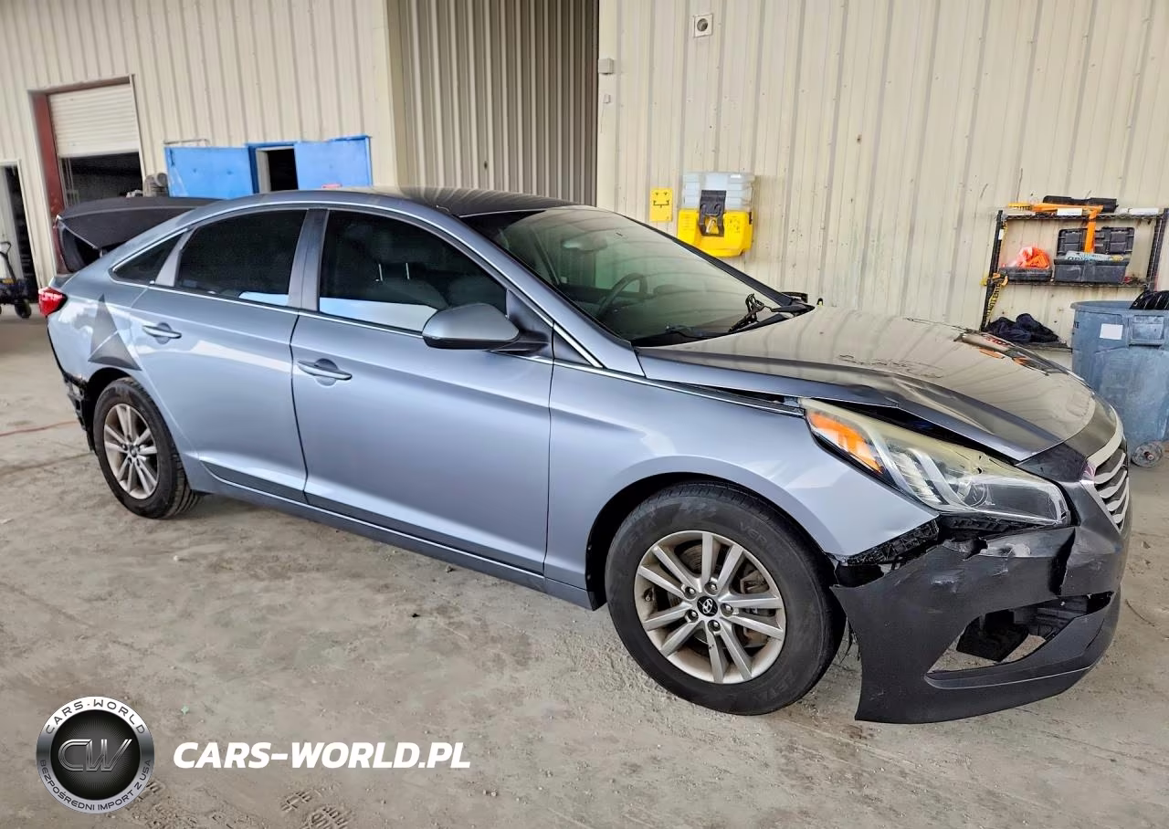 2016 Hyundai Sonata Se VIN:5NPE24AFXGH307635 - 4