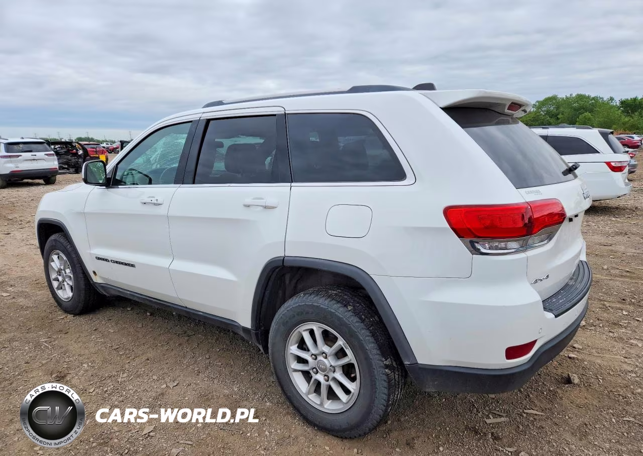 2019 Jeep Grand Cherokee Laredo VIN:1C4RJFAG2KC839054 - 2