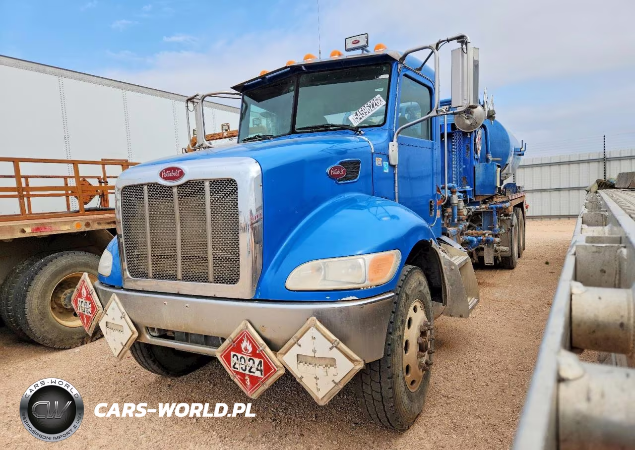 2014 Peterbilt 348 Fuel Truck VIN:2NP3LJ9X4EM225387 - 2