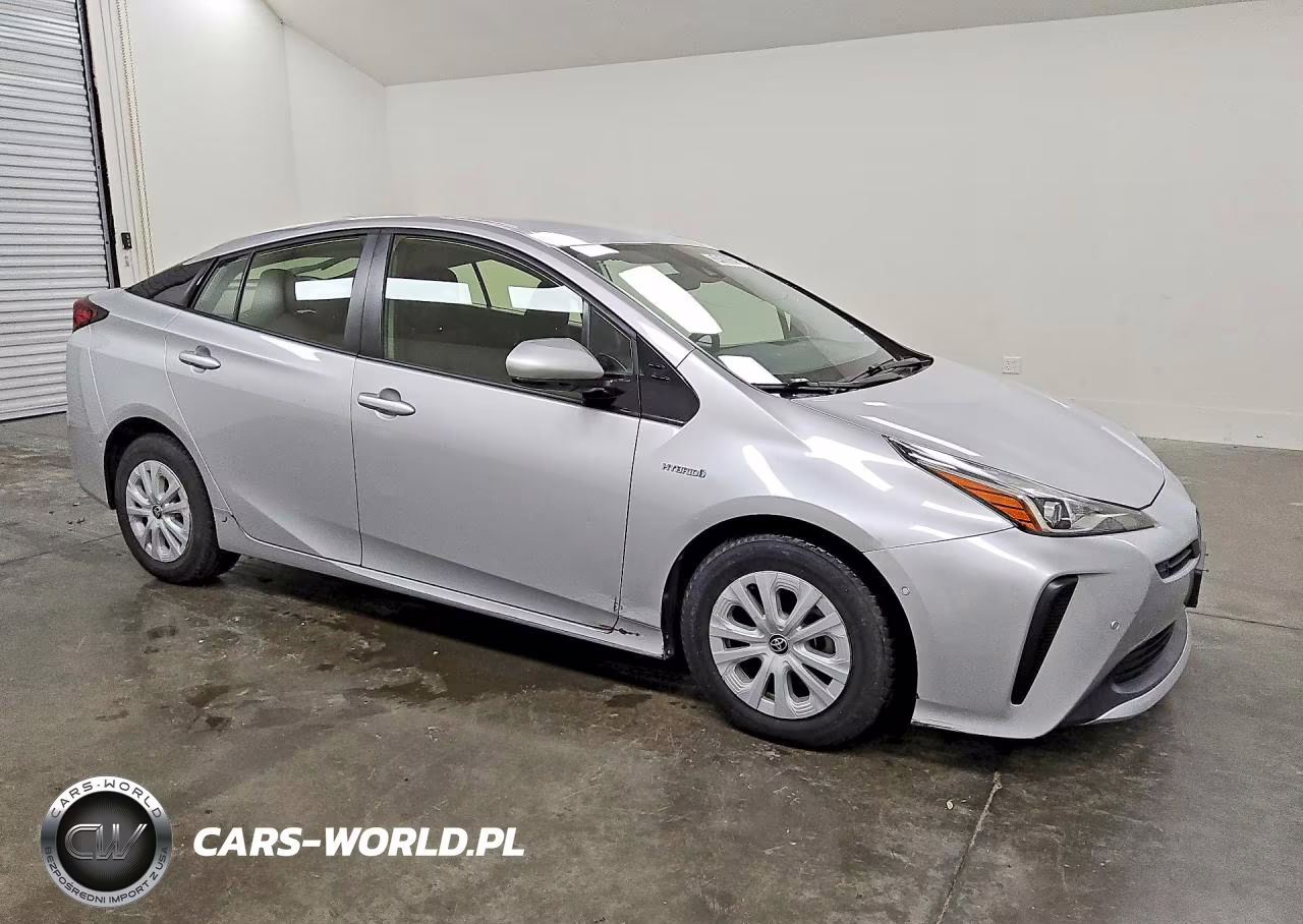 2019 Toyota Prius Le VIN:JTDKARFU3K3086863 - 4