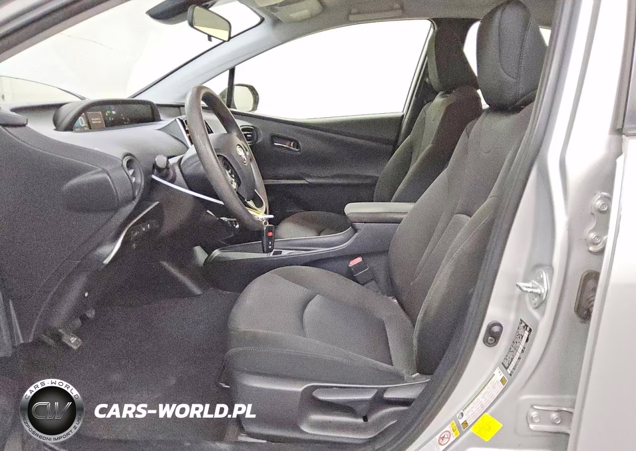 2019 Toyota Prius Le VIN:JTDKARFU3K3086863 - 7