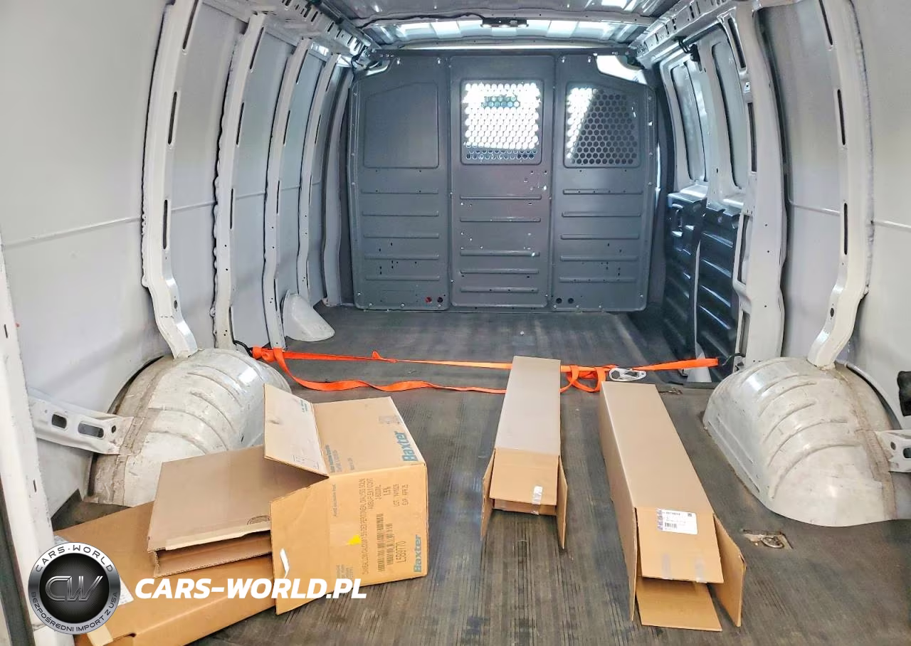 2024 Chevrolet Express 2500 Cargo Delivery Van VIN:1GCWGAFP7R1238757 - 10
