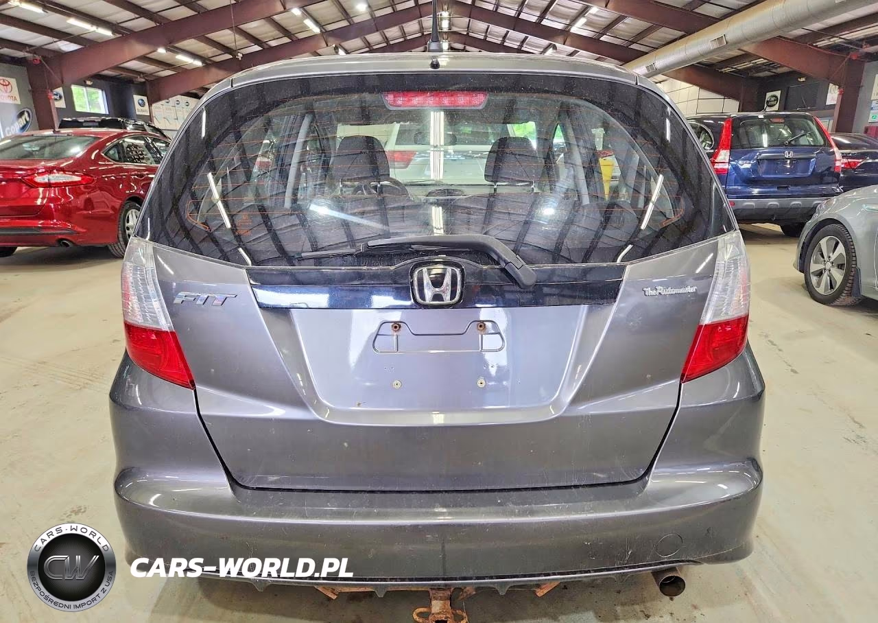 2013 Honda Fit VIN:JHMGE8G36DC042335 - 6
