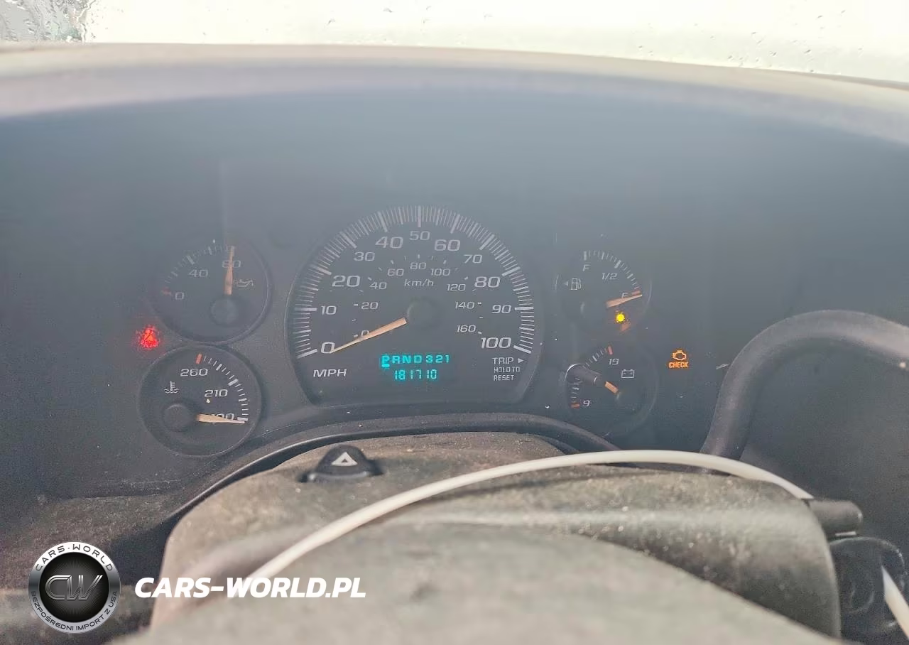2007 Chevrolet Express G3500 VIN:1GCHG39U271153652 - 9