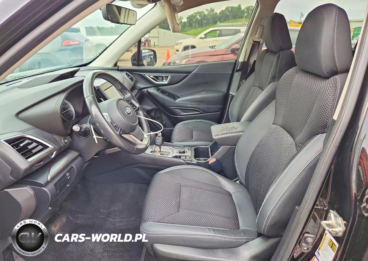 2019 Subaru Forester Premium VIN:JF2SKAEC0KH438163 - 7