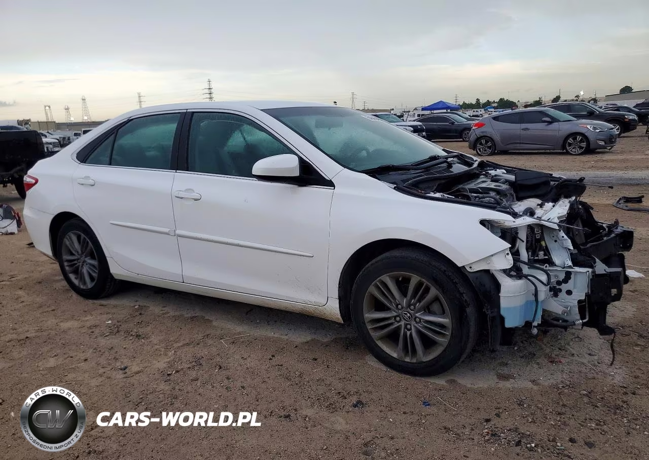 2017 Toyota Camry Se VIN:4T1BF1FK6HU677897 - 4
