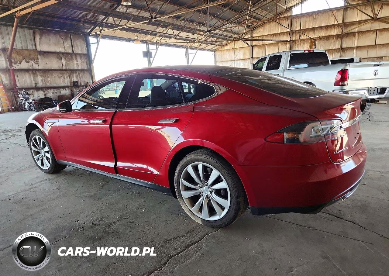 2013 Tesla Model S VIN:5YJSA1CP5DFP20082 - 2