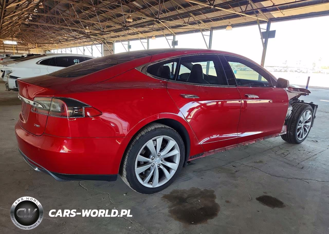 2013 Tesla Model S VIN:5YJSA1CP5DFP20082 - 3