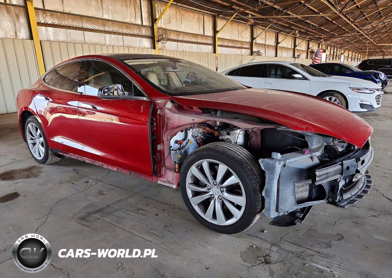 2013 Tesla Model S VIN:5YJSA1CP5DFP20082 - 4