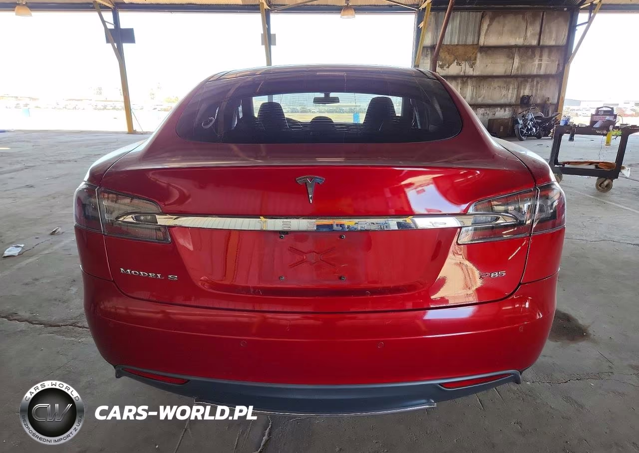 2013 Tesla Model S VIN:5YJSA1CP5DFP20082 - 6