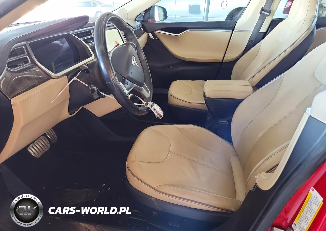 2013 Tesla Model S VIN:5YJSA1CP5DFP20082 - 7
