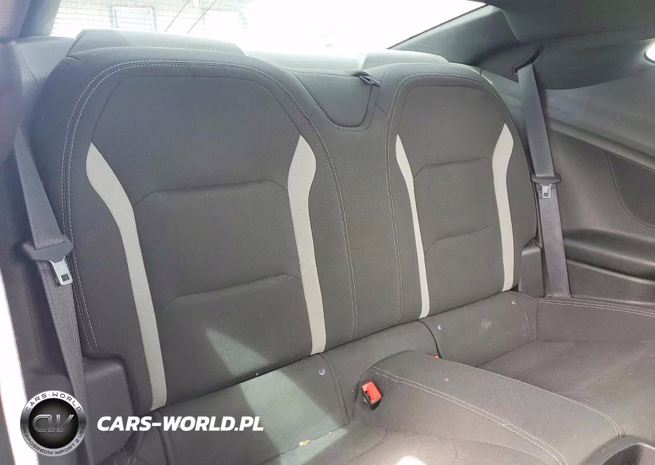 2019 Chevrolet Camaro Ls VIN:1G1FA1RX4K0116620 - 10