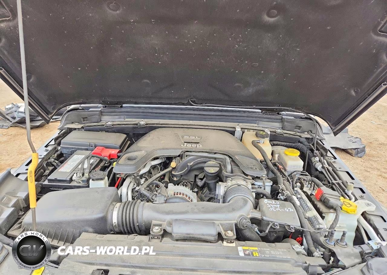 2019 Jeep Wrangler Unlimited Sport VIN:1C4HJXDG8KW500536 - 11