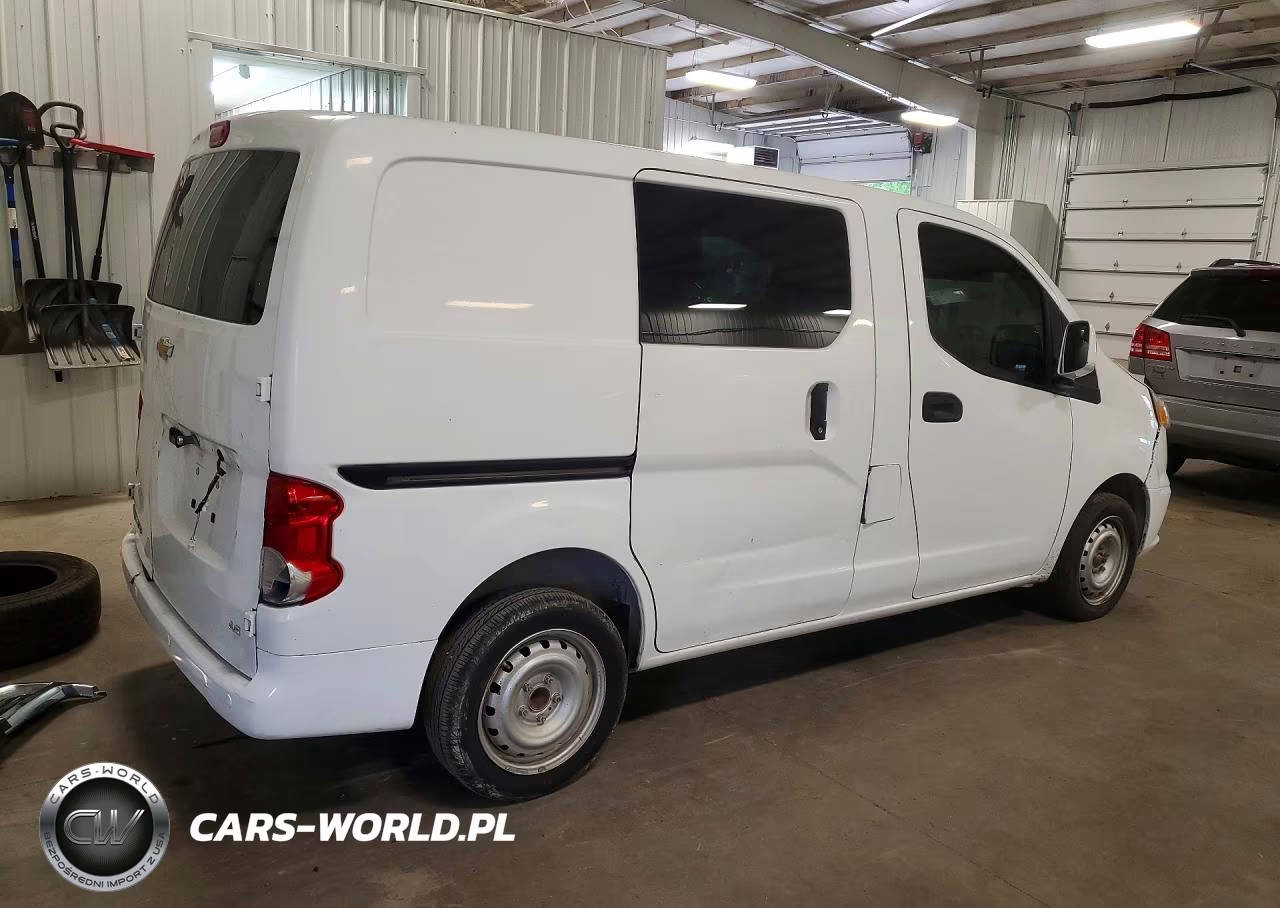 CHEVROLET CITY EXPRE VIN:3N63M0ZN3GK692142 - 3
