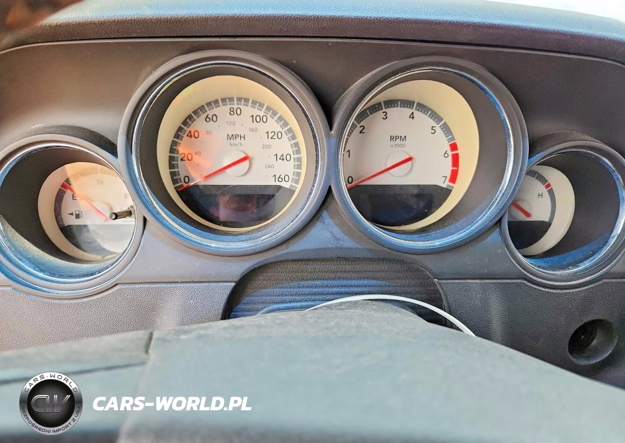 2009 Dodge Challenger R VIN:2B3LJ54T49H599071 - 9