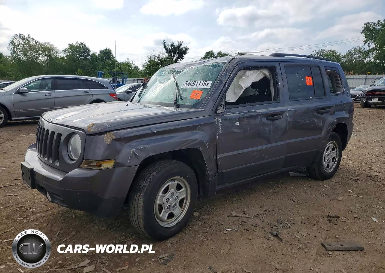 2015 Jeep Patriot Sport VIN:1C4NJPBB9FD329209 - 1