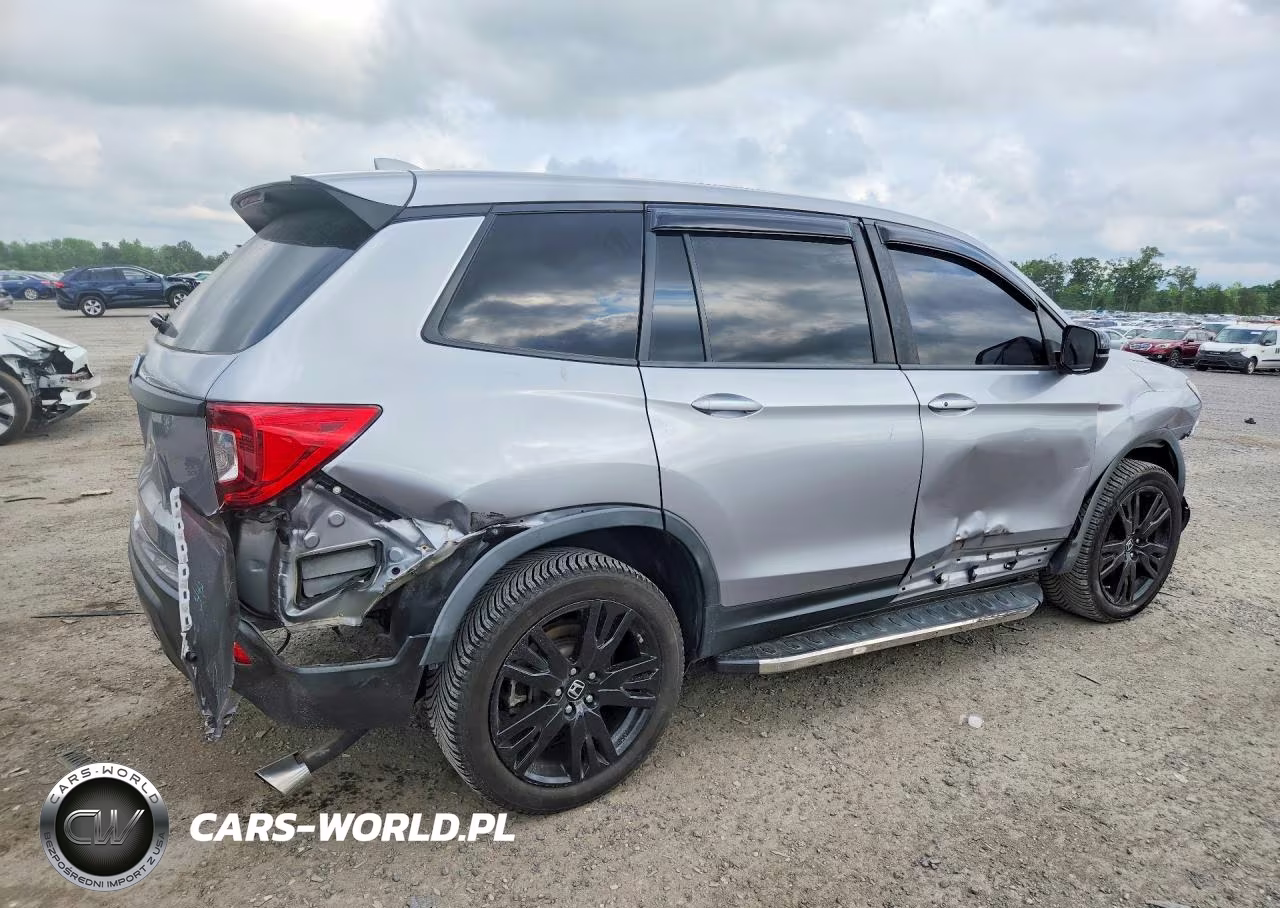2019 Honda Passport Sport VIN:5FNYF8H20KB019724 - 3