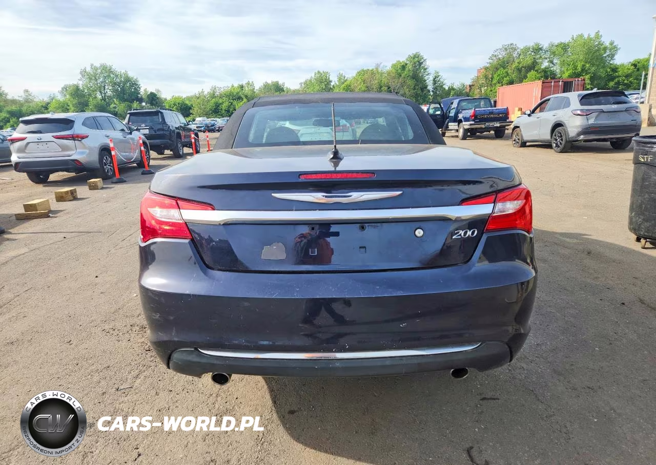 2011 Chrysler 200 Touring VIN:1C3BC2EG6BN576798 - 6