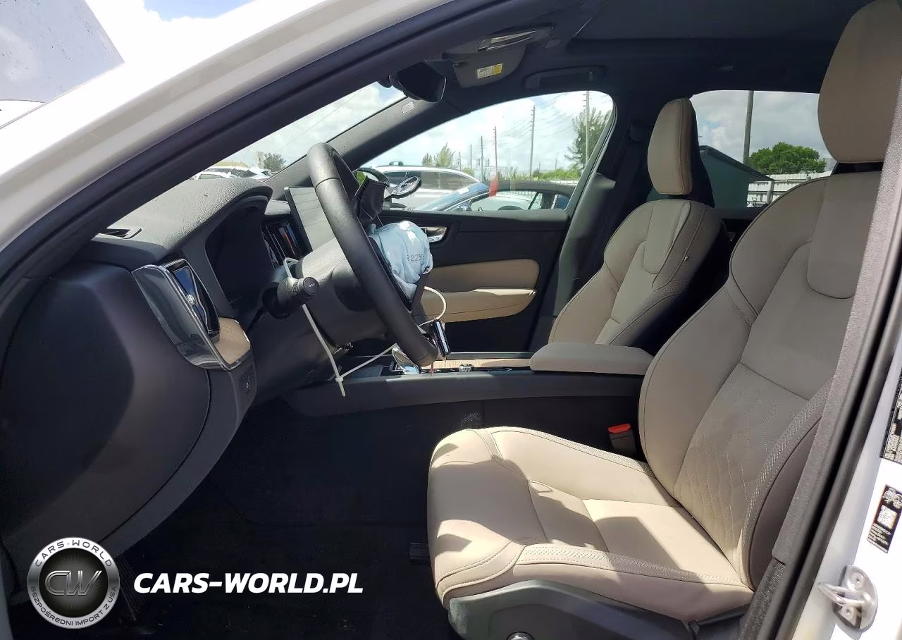 2026 Volvo Xc60 Plus VIN:YV4M12RC3T1448641 - 7