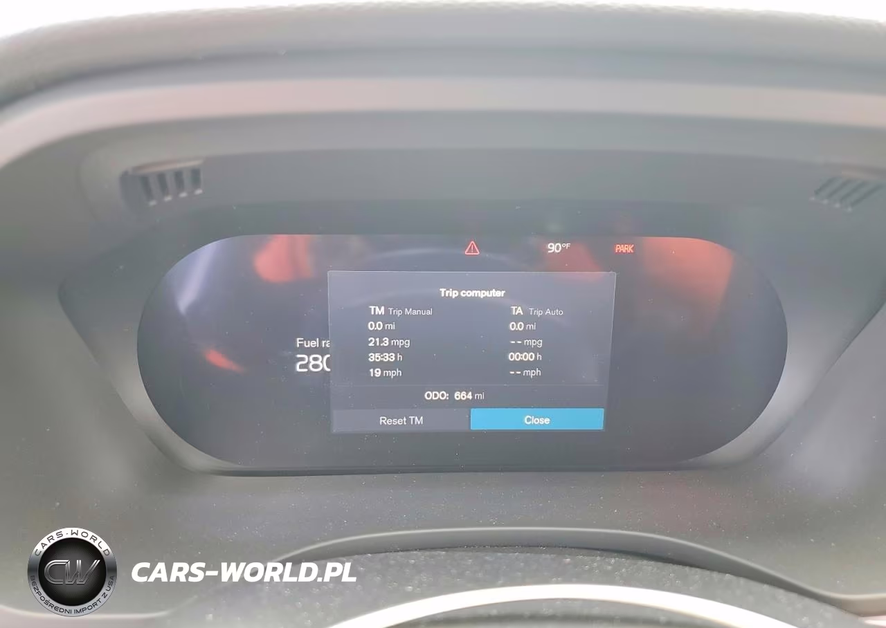 2026 Volvo Xc60 Plus VIN:YV4M12RC3T1448641 - 9