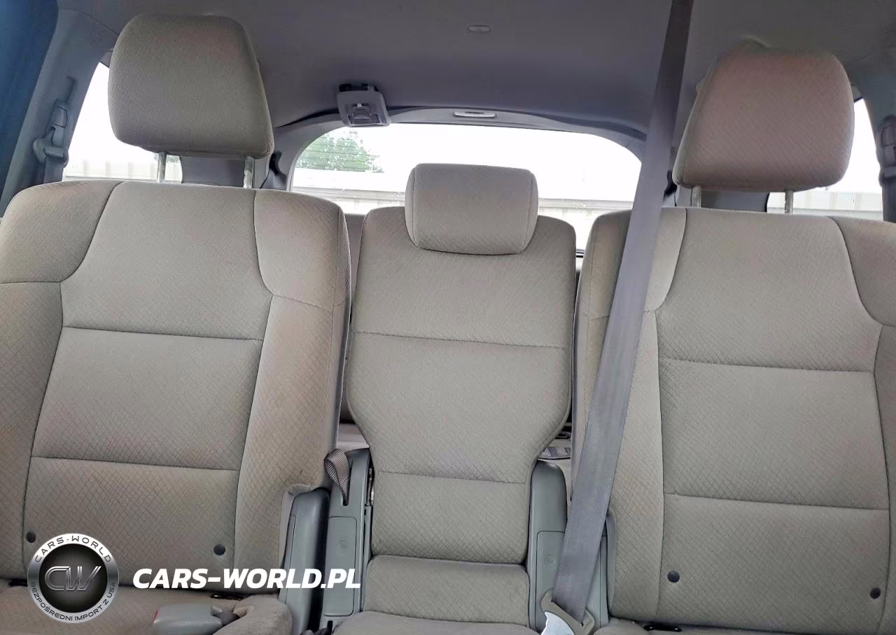 2017 Honda Odyssey Se VIN:5FNRL5H30HB024094 - 10