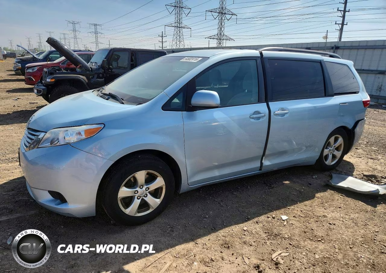2015 Toyota Sienna Le